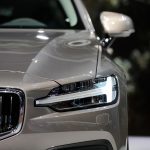 2019-Volvo-V60-19