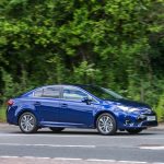 2016-toyota-avensis-2